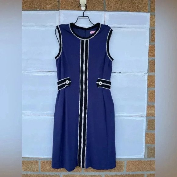 Lilly Pulitzer Fannie Stitch Sheath Dress medium - Picture 4 of 13